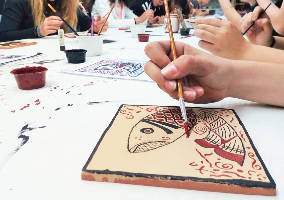 Resumen (3 líneas Max.) Descripción:    Encántate con la cerámica